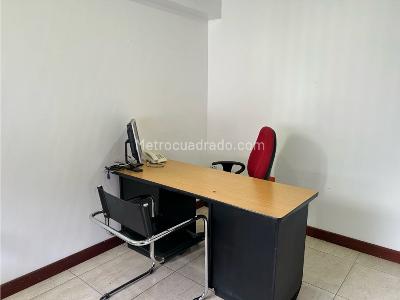 Casa de 5 alcobas en venta en San Jose De Bavaria, Bogotá, 910 m² · foto 18 de 20