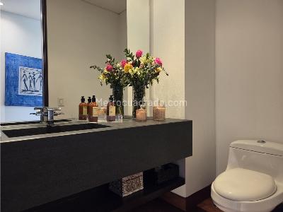 Apartamento de 3 alcobas en venta en Los Rosales, Bogotá, 277 m² · foto 7 de 17