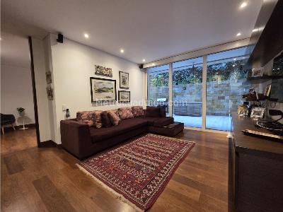 Apartamento de 3 alcobas en venta en Los Rosales, Bogotá, 277 m² · foto 11 de 17