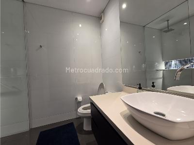 Apartamento de 3 alcobas en venta en Los Rosales, Bogotá, 277 m² · foto 15 de 17