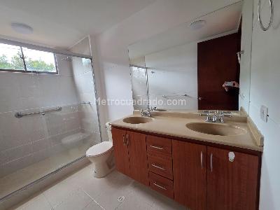 Casa de 5 alcobas en venta en Acacias, Chía, 152 m² · foto 18 de 20