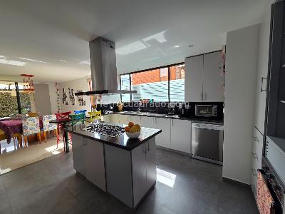 Casa de 4 alcobas en venta en Hacienda La Luna, Chía, 330 m² · foto 6 de 20