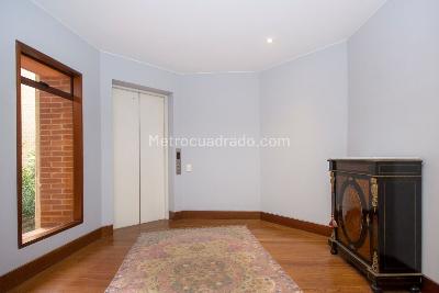 Apartamento de 3 alcobas en venta en Bellavista, Bogotá, 363 m² · foto 4 de 16