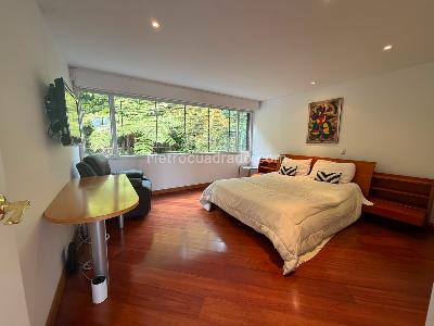 Apartamento de 4 alcobas en arriendo en Chico, Bogotá, 355 m² · foto 15 de 19