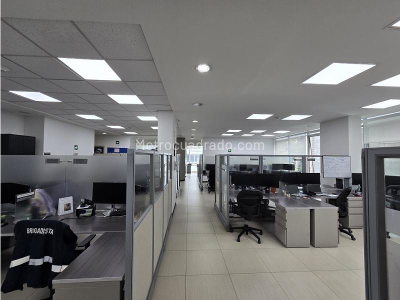 Oficina en Arriendo, Chico Reservado, Bogotá D.C. - Vista 2