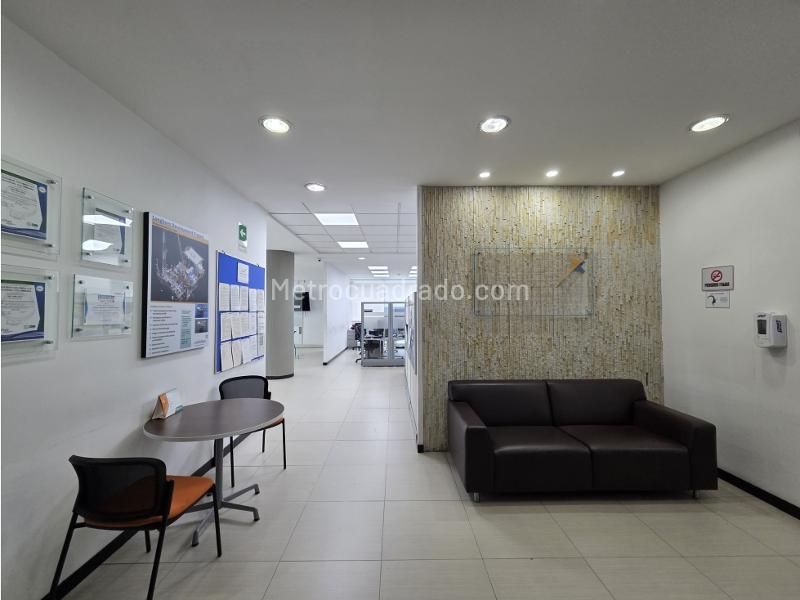 Oficina en Arriendo, Chico Reservado, Bogotá D.C. - Vista 4