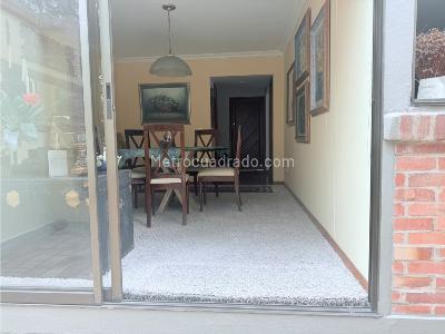 Casa en venta en Santa Barbara, Bogotá · foto 4 de 14