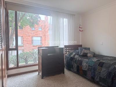 Casa en venta en Santa Barbara, Bogotá · foto 11 de 14