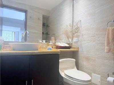 Casa en venta en Santa Barbara, Bogotá · foto 13 de 14