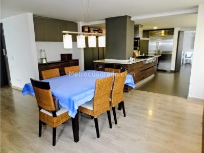 Apartamento de 3 alcobas en venta en Chico, Bogotá, 350 m² · foto 6 de 19