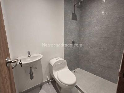 Apartamento de 3 alcobas en venta en Los Rosales, Bogotá, 250 m² · foto 20 de 20