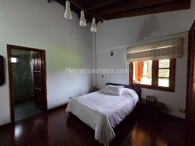 Casa de 4 alcobas en arriendo en San Jose De Los Nogales, Chía, 335 m² · foto 10 de 20