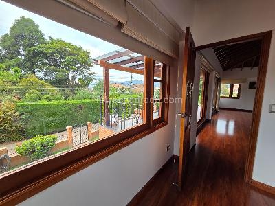 Casa de 4 alcobas en arriendo en San Jose De Los Nogales, Chía, 335 m² · foto 19 de 20