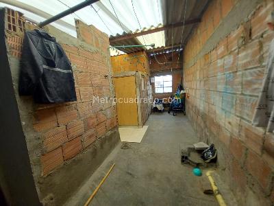 Casa de 5 alcobas en venta en León 13, Soacha, 220 m² · foto 19 de 20