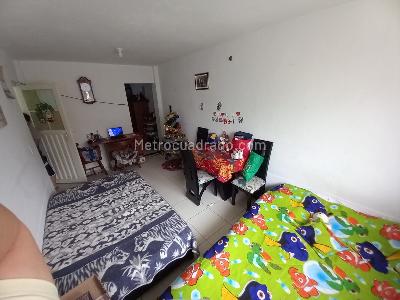 Casa de 5 alcobas en venta en León 13, Soacha, 220 m² · foto 2 de 20