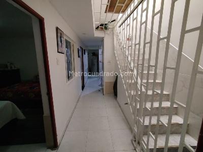 Casa de 5 alcobas en venta en Alqueria La Fragua, Bogotá, 160 m² · foto 3 de 20