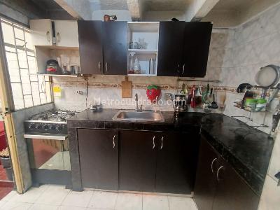 Casa de 3 alcobas en venta en Villa Mayor, Bogotá, 72 m² · foto 10 de 20