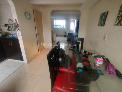 Casa de 3 alcobas en venta en Villa Mayor, Bogotá, 72 m² · foto 9 de 20