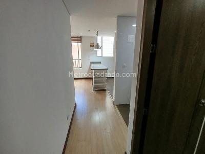 Apartamento en venta en Restrepo, Bogotá · foto 2 de 20