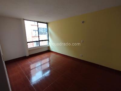Apartamento de 3 alcobas en venta en Soacha, Soacha, 46 m² · foto 3 de 19