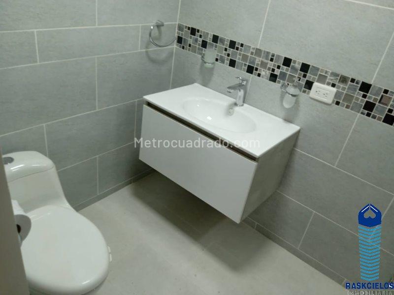 Casa Amplia de 4 Alcobas en El Nogal - 3