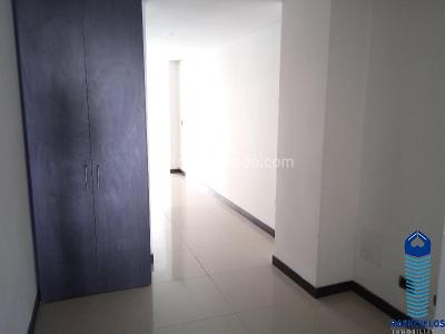 Apartamento de 3 alcobas en venta en La Castellana, Medellín, 99 m² · foto 9 de 20