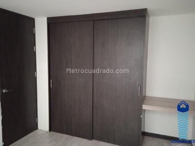 Apartamento de 3 alcobas en venta en La Castellana, Medellín, 99 m² · foto 11 de 20