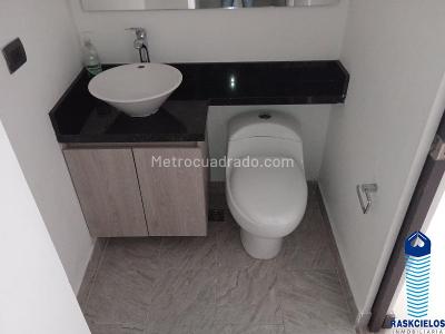 Apartamento de 3 alcobas en venta en La Castellana, Medellín, 99 m² · foto 14 de 20