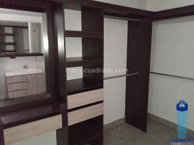 Apartamento de 3 alcobas en venta en La Castellana, Medellín, 99 m² · foto 18 de 20