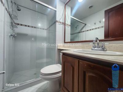 Apartamento de 3 alcobas en venta en Laureles, Medellín, 120 m² · foto 7 de 20