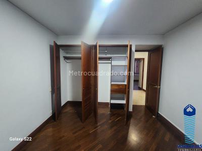 Apartamento de 3 alcobas en venta en Laureles, Medellín, 120 m² · foto 9 de 20