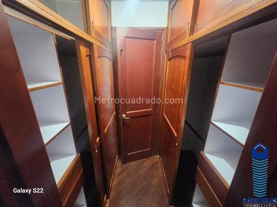 Apartamento de 3 alcobas en venta en Laureles, Medellín, 120 m² · foto 11 de 20