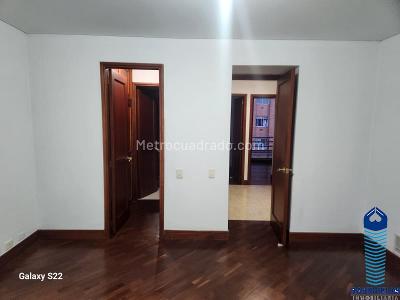 Apartamento de 3 alcobas en venta en Laureles, Medellín, 120 m² · foto 16 de 20