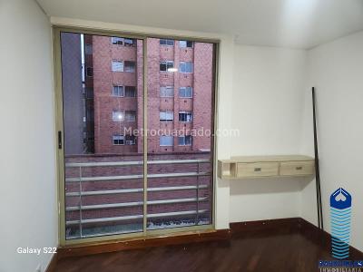 Apartamento de 3 alcobas en venta en Laureles, Medellín, 120 m² · foto 19 de 20