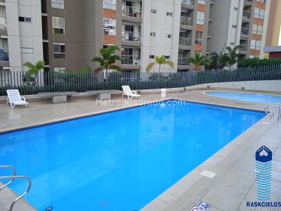 Apartamento de 2 alcobas en arriendo en Loma De Los Bernal, Medellín, 56 m² · foto 18 de 20