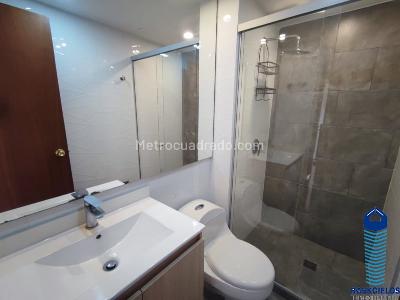Apartamento de 3 alcobas en venta en La Castellana, Medellín, 200 m² · foto 15 de 20