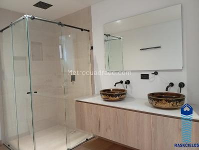 Apartamento de 2 alcobas en venta en Laureles, Medellín, 180 m² · foto 14 de 19