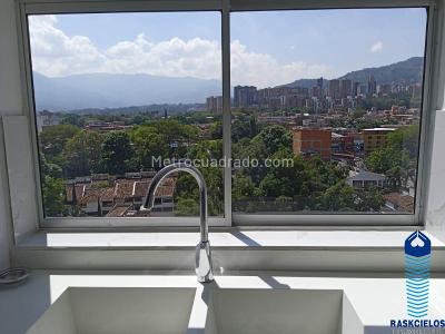 Apartamento de 4 alcobas en venta en Belen, Medellín, 311 m² · foto 11 de 20