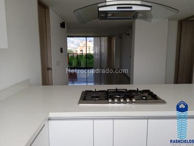 Apartamento de 4 alcobas en venta en Belen, Medellín, 311 m² · foto 13 de 20