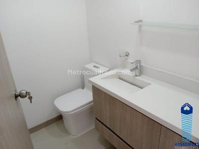 Apartamento de 4 alcobas en venta en Belen, Medellín, 311 m² · foto 19 de 20
