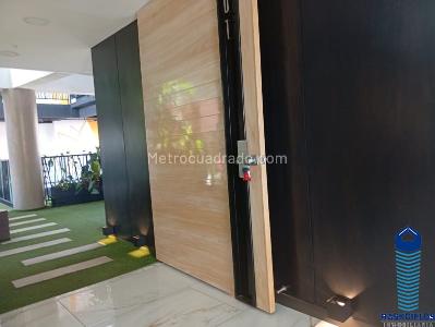 Apartamento de 3 alcobas en venta en Laureles, Medellín, 200 m² · foto 3 de 20