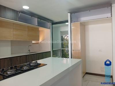 Apartamento de 3 alcobas en venta en Laureles, Medellín, 200 m² · foto 7 de 20