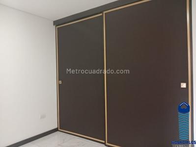 Apartamento de 3 alcobas en venta en Laureles, Medellín, 200 m² · foto 14 de 20