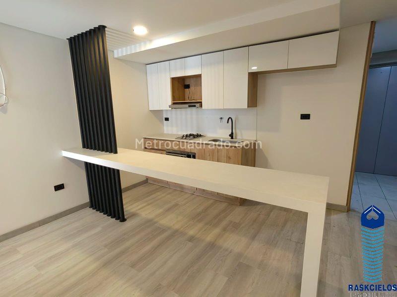 Loft-Style Studio Apartment for Rent in Conquistadores - 8