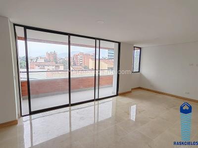 Apartamento de 3 alcobas en venta en Laureles, Medellín, 130 m² · foto 6 de 20