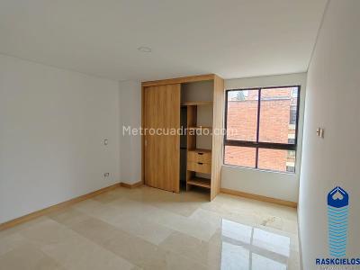 Apartamento de 3 alcobas en venta en Laureles, Medellín, 130 m² · foto 13 de 20