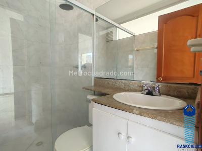 Apartamento de 3 alcobas en arriendo en Laureles, Medellín, 102 m² · foto 16 de 20