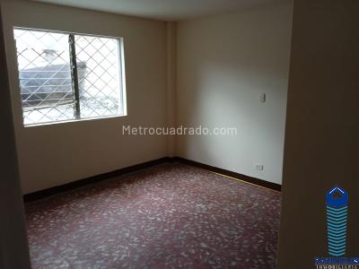 Casa de 5 alcobas en venta en La America, Medellín, 290 m² · foto 8 de 19