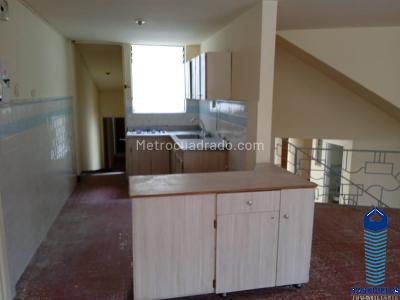 Casa de 5 alcobas en venta en La America, Medellín, 290 m² · foto 10 de 19
