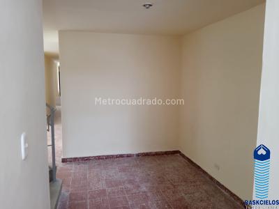 Casa de 5 alcobas en venta en La America, Medellín, 290 m² · foto 12 de 19